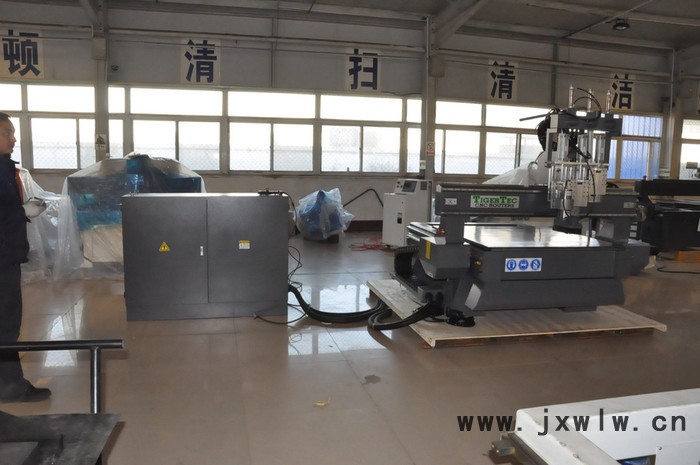 TIGER TEC TR1212 數(shù)控雕刻機 模具制造 廣告雕刻機