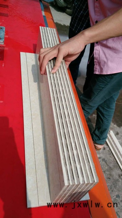數(shù)控切割機(jī) 陶瓷切割機(jī)