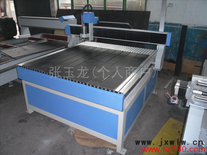 供應(yīng)誠聯(lián)12121212廣告雕刻機(jī)
