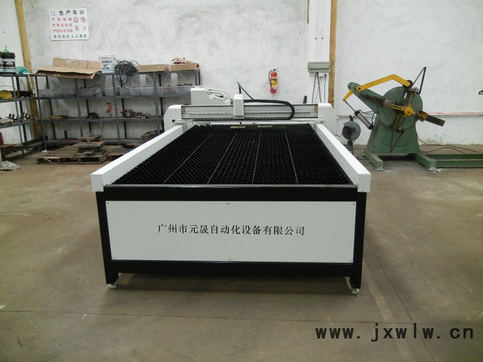廣東臺式數(shù)控等離子切割機(jī)，廣州數(shù)控切割機(jī)