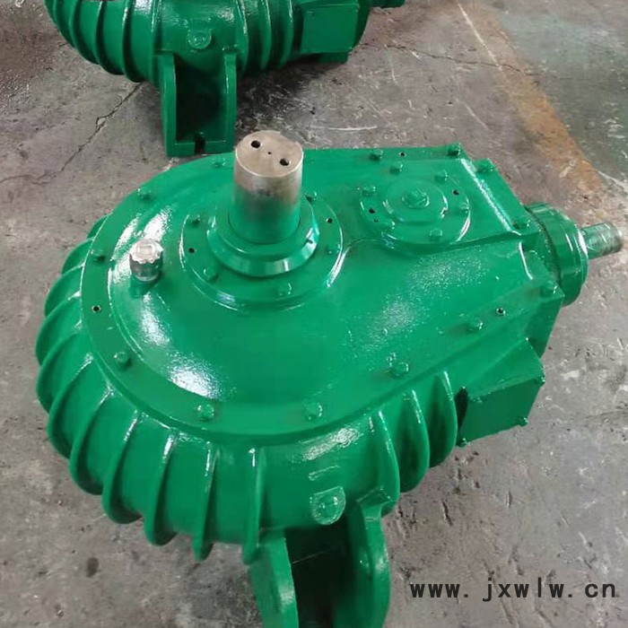 山東生產(chǎn)廠家 冷卻塔減速機(jī) 涼水塔減速機(jī)