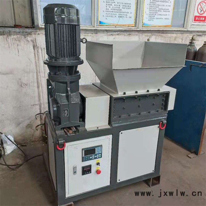 重型鋼鐵撕碎機(jī) 鑼紋鋼撕碎機(jī) 卓泰1200發(fā)動機(jī)撕碎機(jī)