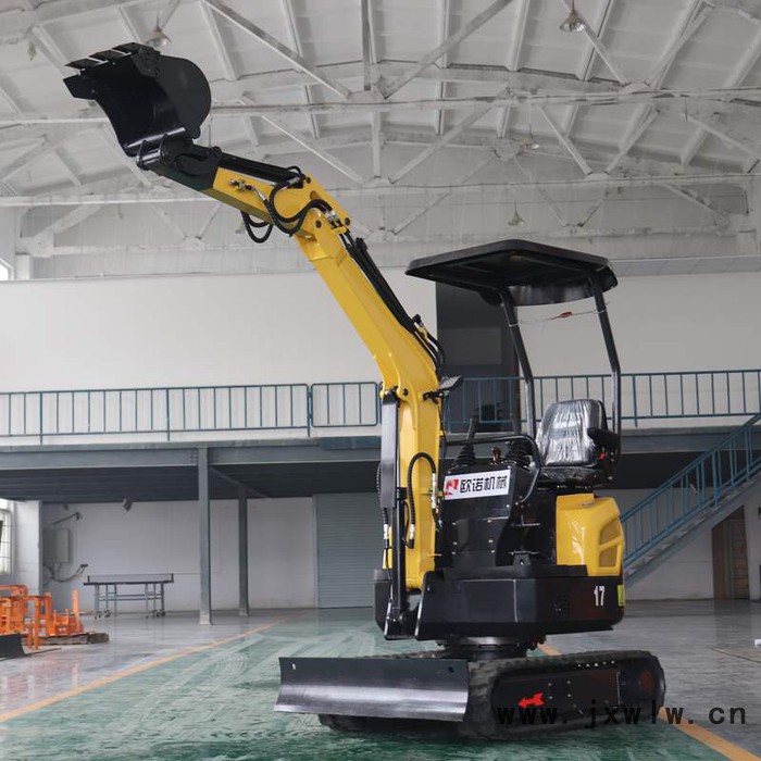**園林綠化挖掘機 雙缸水冷小型挖掘機 農用小挖機進口發(fā)動機