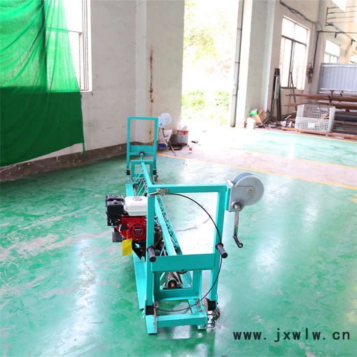 思拓瑞克混凝土振動(dòng)梁 框架式小型振動(dòng)梁廠家水泥路面振動(dòng)梁**耐用 手搖振動(dòng)梁品質(zhì)保證大品牌發(fā)動(dòng)機(jī)振動(dòng)梁低價(jià)直銷