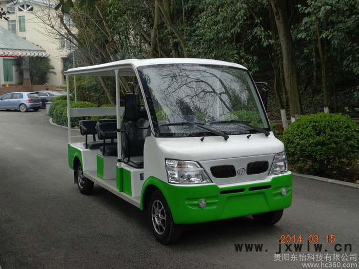 山西觀光車廠家，東怡燃油觀光車14座全國招商，性價比高，中置后驅(qū)發(fā)動機燃油觀光車機，動力提升20%，東怡燃油車14座