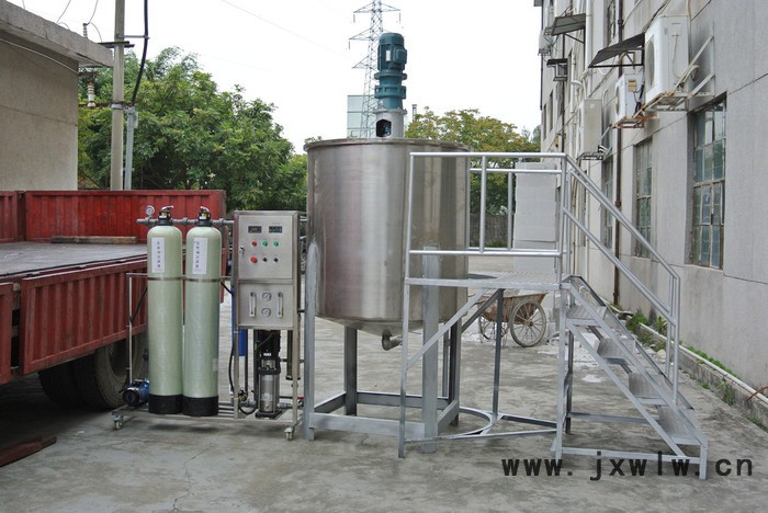 廠家供應(yīng)混合設(shè)備液體攪拌機(jī)小型食品攪拌機(jī) 不銹鋼攪拌機(jī) 攪拌桶 廣東協(xié)達(dá)環(huán)保