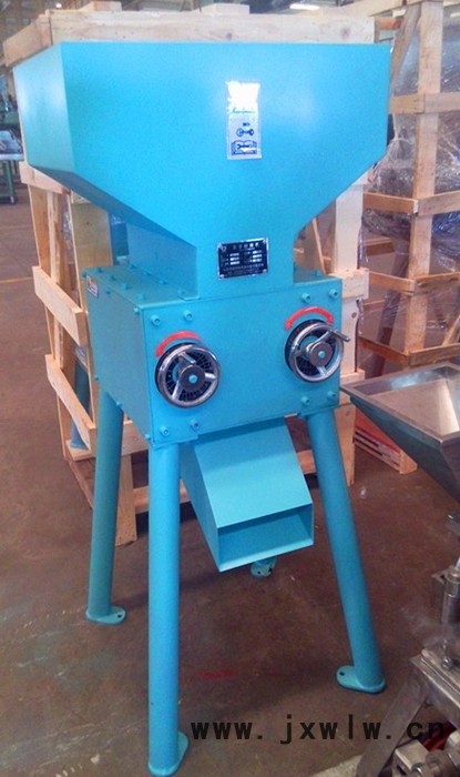 山東雙佳JMF3A精釀麥芽粉碎機(jī)，對輥麥芽粉碎機(jī)，啤酒專用粉碎設(shè)備