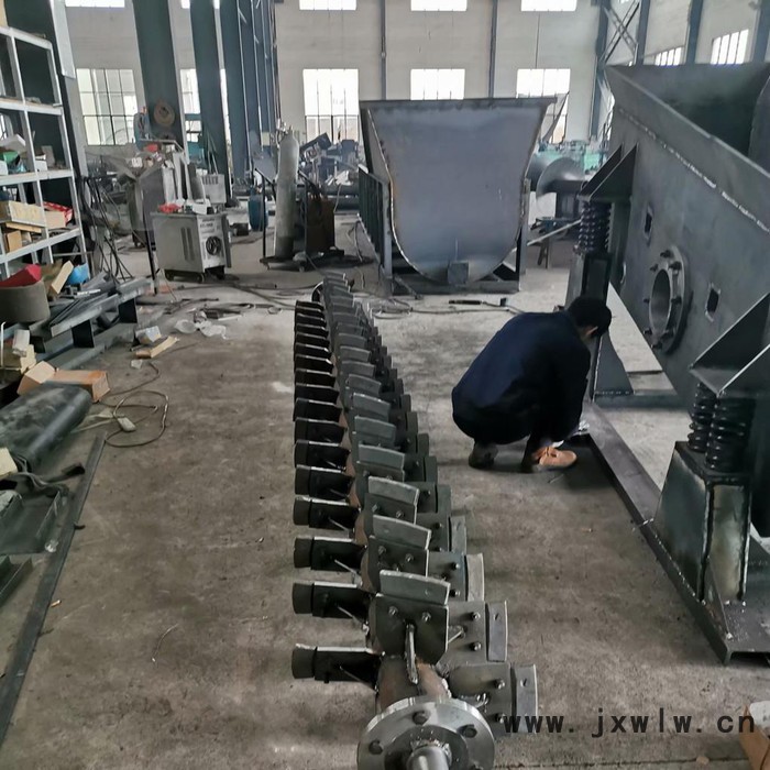 云浮市螺旋洗礦機(jī) 鵝卵石清洗機(jī) 雙軸槽式洗石機(jī) 沙場(chǎng)泥砂分離設(shè)備