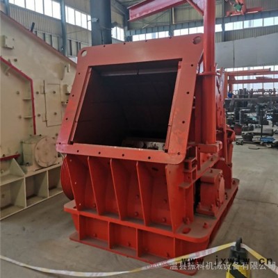 棗陽(yáng) 移動(dòng)鵝卵石破碎機(jī)廠家 大型反擊式破石機(jī) 多功能砂石料粉碎設(shè)備 大口徑反擊破碎機(jī)價(jià)格 振科機(jī)械