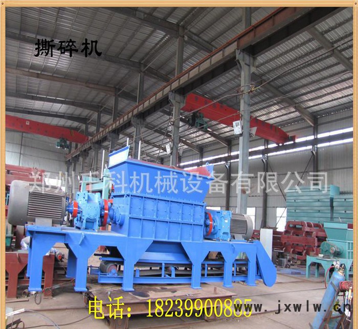 千科建筑模板撕碎機(jī) 托盤竹子撕碎機(jī) 大中小型模板粉碎設(shè)備