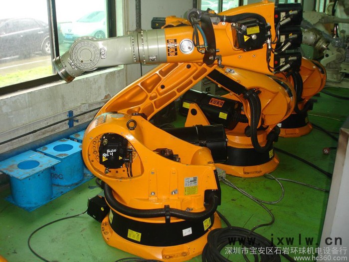 供應(yīng)KUKA機(jī)器人 KR150 KRC2 二手工業(yè)機(jī)器人 二手機(jī)器人