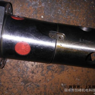 國(guó)產(chǎn)**   滾珠絲桿DFU1605雙螺母   工業(yè)機(jī)器人專