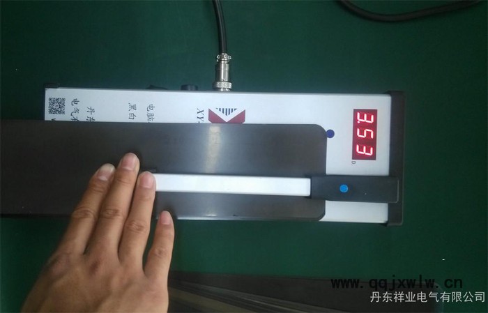 供應(yīng)丹東祥業(yè)電氣無損檢測儀器XY210/210A型黑白密度計