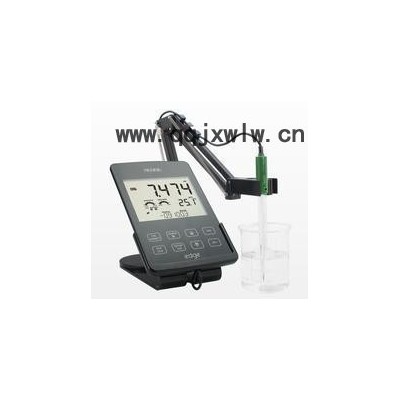 哈納HI4521專業(yè)級(jí)微電腦微電腦pH-EC-TDS-鹽度多參數(shù)水質(zhì)分析儀