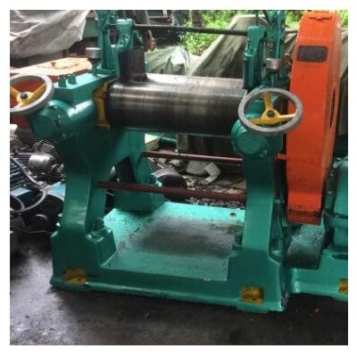 供應(yīng)9寸三輥壓延機(jī)小型塑料電加熱9寸橡膠混煉機(jī)開煉機(jī)上海產(chǎn)設(shè)備