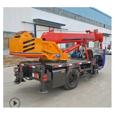 農(nóng)用園林小吊車時(shí)風(fēng)五征自建房三輪吊車3噸5噸移樹吊車柴油起重機(jī)