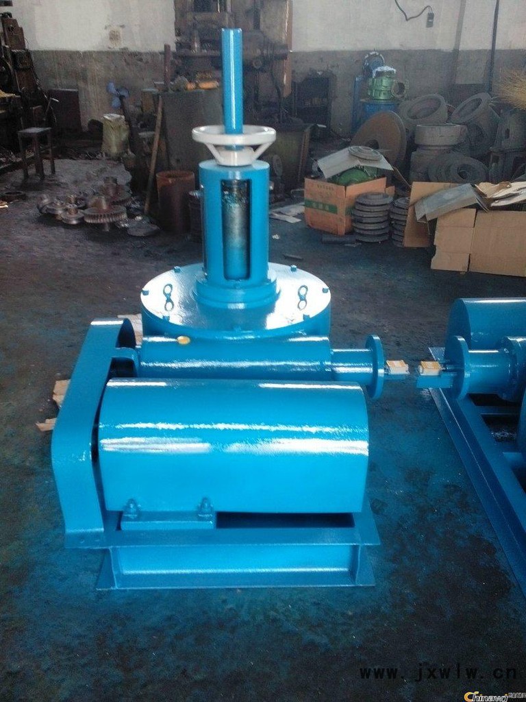 齊齊哈爾JWZ中心傳動(dòng)刮泥機(jī)減速機(jī)用著省心