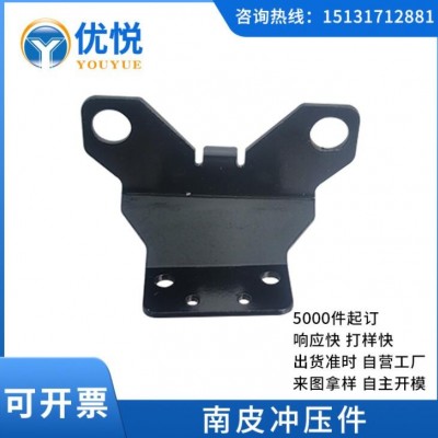 廠家批發(fā)金屬五金沖壓零部件非標汽摩配件汽車拉伸不銹鋼折彎件